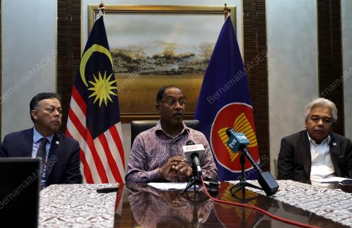 DATUK SERI DR ZAMBRY ABD KADIR