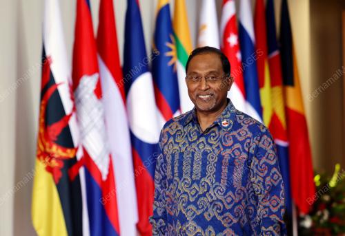 DATUK SERI DR ZAMBRY ABDUL KADIR