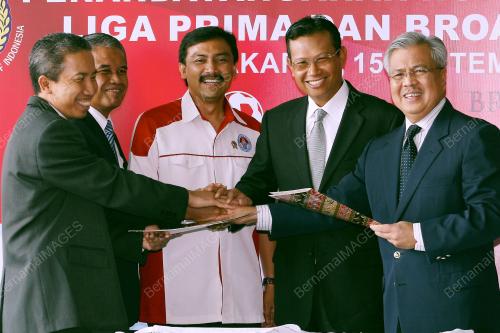 DATUK SERI AHMAD SHABERY CHEEK