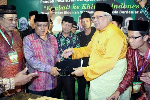 IDN01_15092012_PROJEK_TERNAK_LEMBU