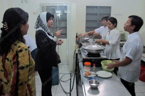 IDN01_19112012_PUSAT_LATIHAN
