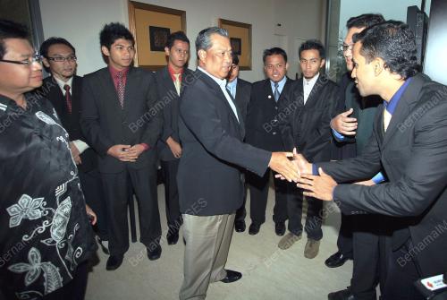 MUHYIDDIN MOHD YASSIN