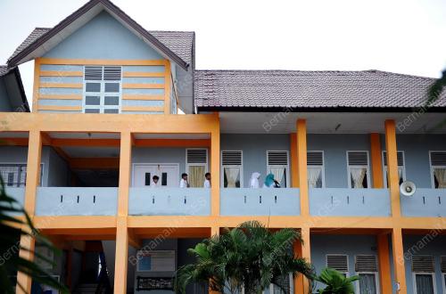 IDN01_23122014_SEKOLAH