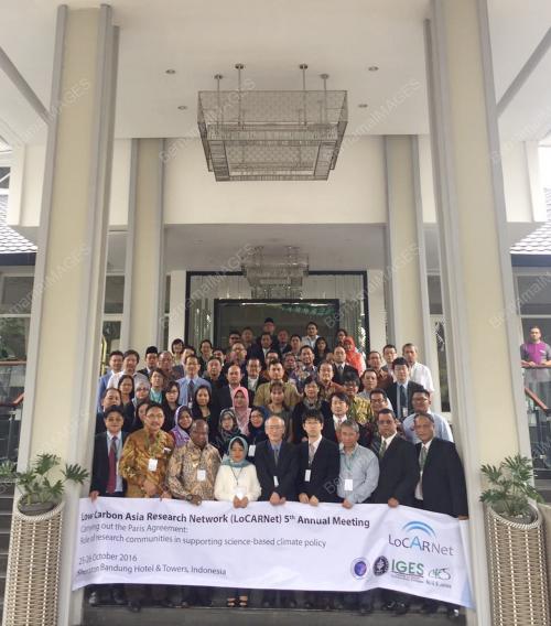 IDN01_27102016_BANDUNG