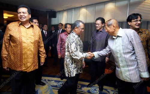 MUHYIDDIN MOHD YASSIN