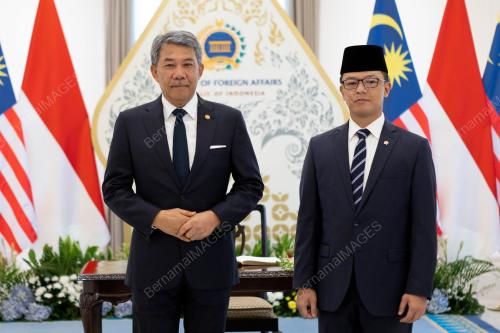 DATUK SERI MOHAMAD HASAN