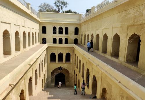 LUCKNOW CITY