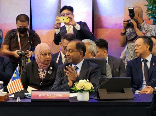 DATUK SERI DR ZAMBRY ABD KADIR