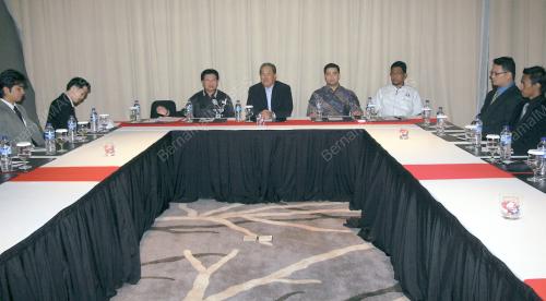 MUHYIDDIN MOHD YASSIN