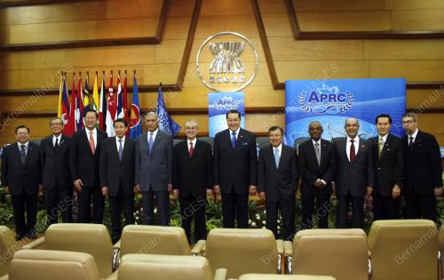IDN02_23012013_PAK_LAH