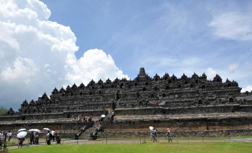 BOROBUDUR
