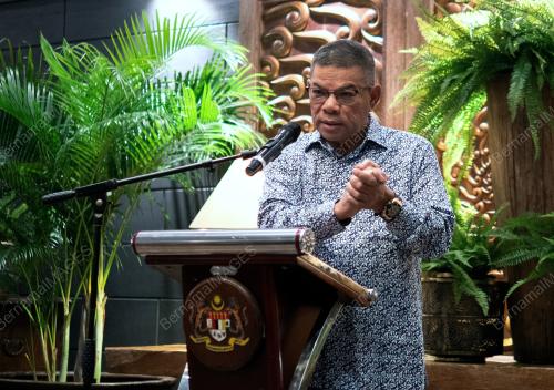 DATUK SERI SAIFUDDIN NASUTION ISMAIL