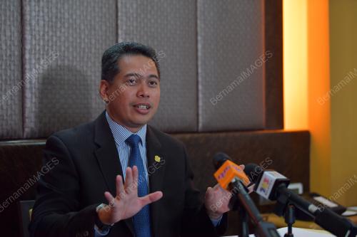 IDN02_28062018_PM_LAWATAN