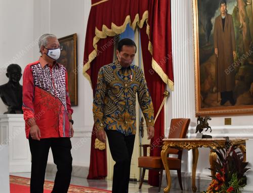 DATUK SERI ISMAIL SABRI YAAKOB