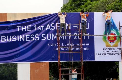 ASEAN SUMMIT