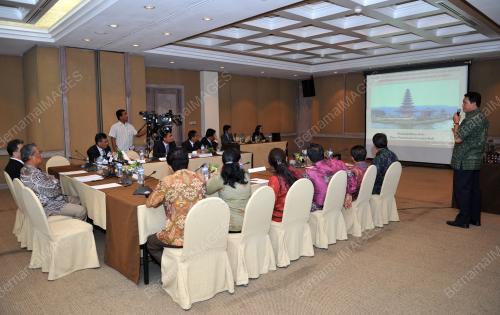 IDN03_06072012_TPM_TAKLIMAT