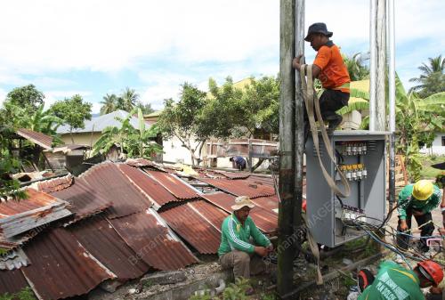 GEMPA_PADANG