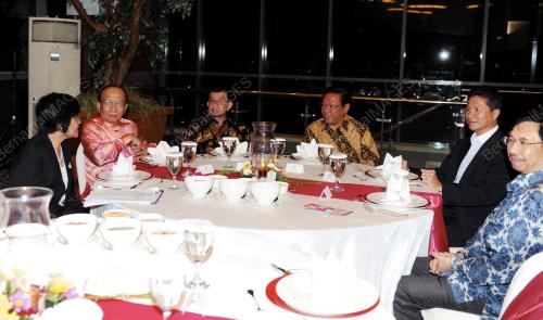 DATUK SERI DR RAIS YATIM