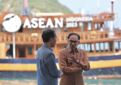 DATUK SERI ANWAR IBRAHIM