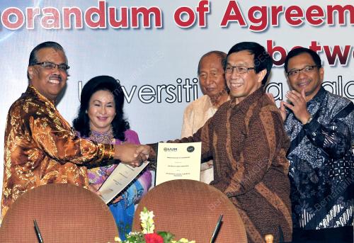 IDN03_14062013_ROSMAH_CIPUTRA