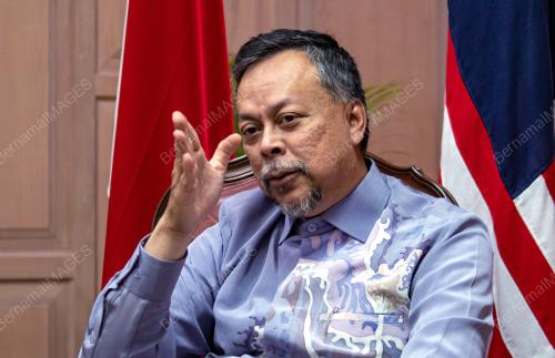 DATUK SYED MOHAMAD TASRIN TENGKU HUSSIN
