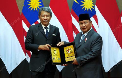 DATUK SERI MOHAMAD HASAN