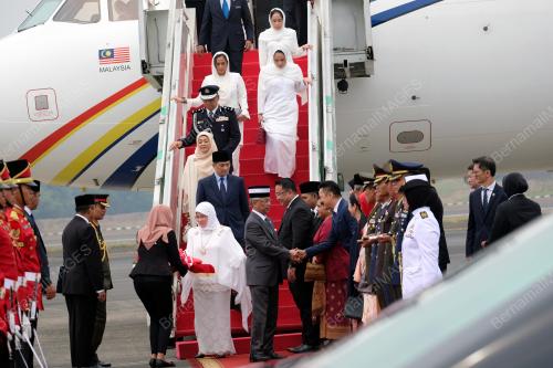 IDN03_26082019_AGONG