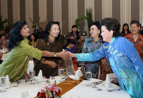 IDN03_26092012_NG_YEN_YEN