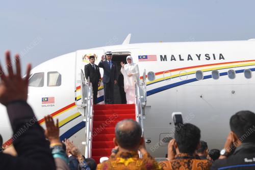 IDN03_29082019_AGONG-DEPART