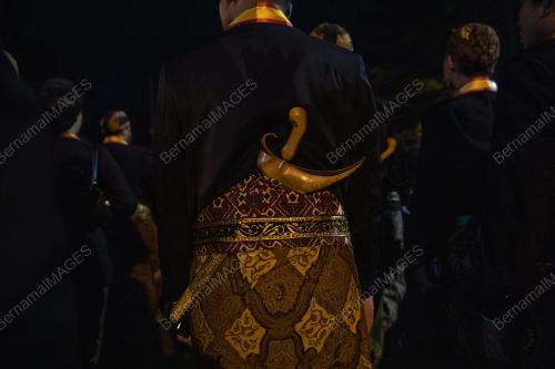 PERAYAAN KIRAB PUSAKA ACARA "KEBO BULE"