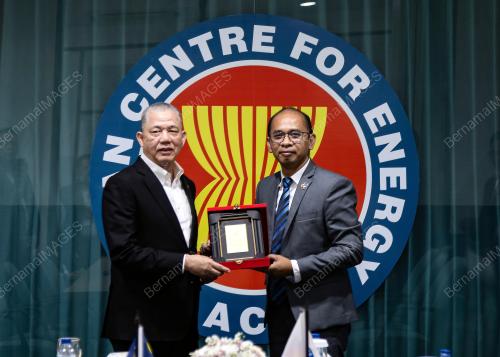 DATUK SERI FADILAH YUSOF