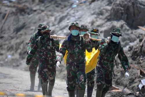 IDN04_05102018_GEMPA_BUMI