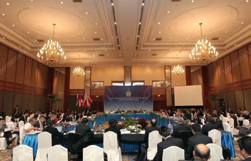 ASEAN SUMMIT