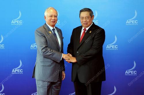 IDN04_07102013_PM_APEC