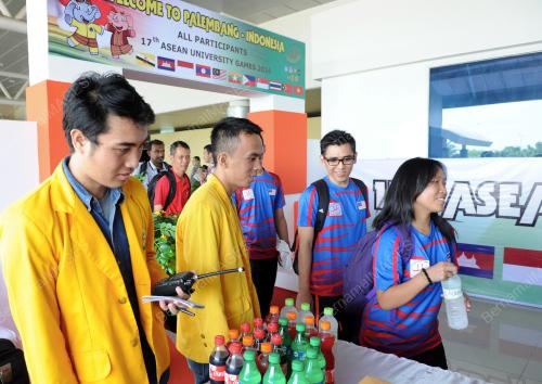 IDN04_08122014_SUKARELAWAN