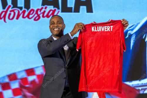 PATRICK KLUIVERT
