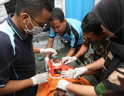 GEMPA_PADANG