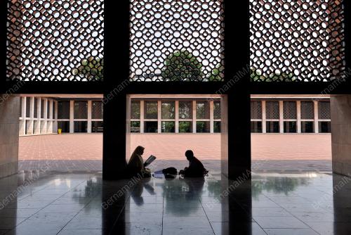 IDN04_14102015_MASJID