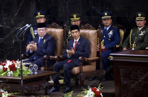IDN04_20102014_PRESIDEN_BARU