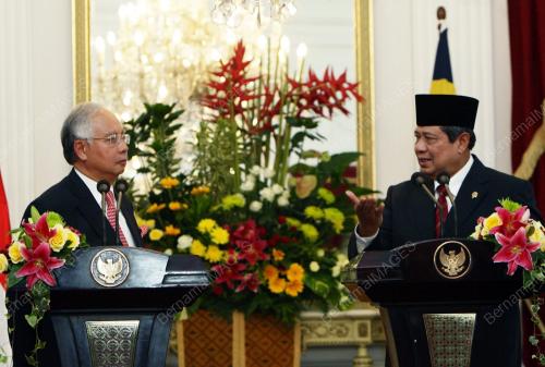 MOHD NAJIB TUN ABDUL RAZAK