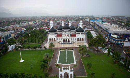 IDN04_25122014_MASJID