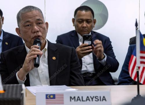 DATUK SERI FADILAH YUSOF