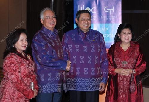 MOHD NAJIB TUN ABDUL RAZAK