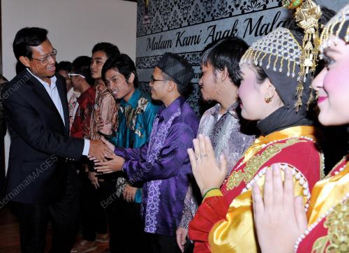 IDN05_15062013_SHABERY