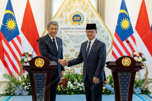 DATUK SERI MOHAMAD HASAN