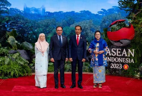 ANWAR IBRAHIM