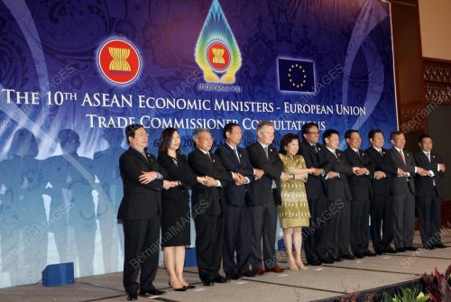 ASEAN SUMMIT