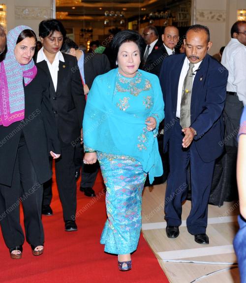 IDN06_12072012_ASIA_HRD