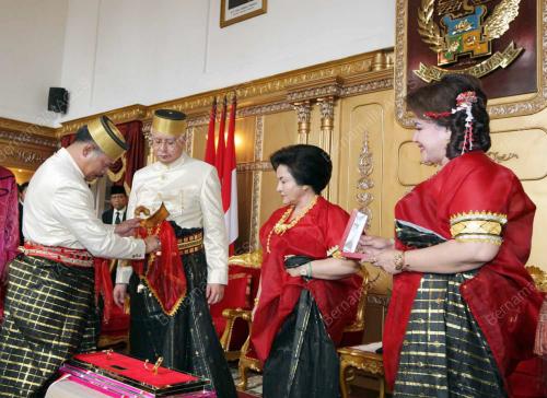 NAJIB TUN RAZAK