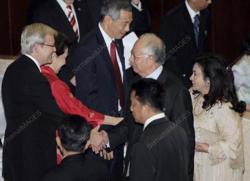 MOHD NAJIB TUN ABDUL RAZAK